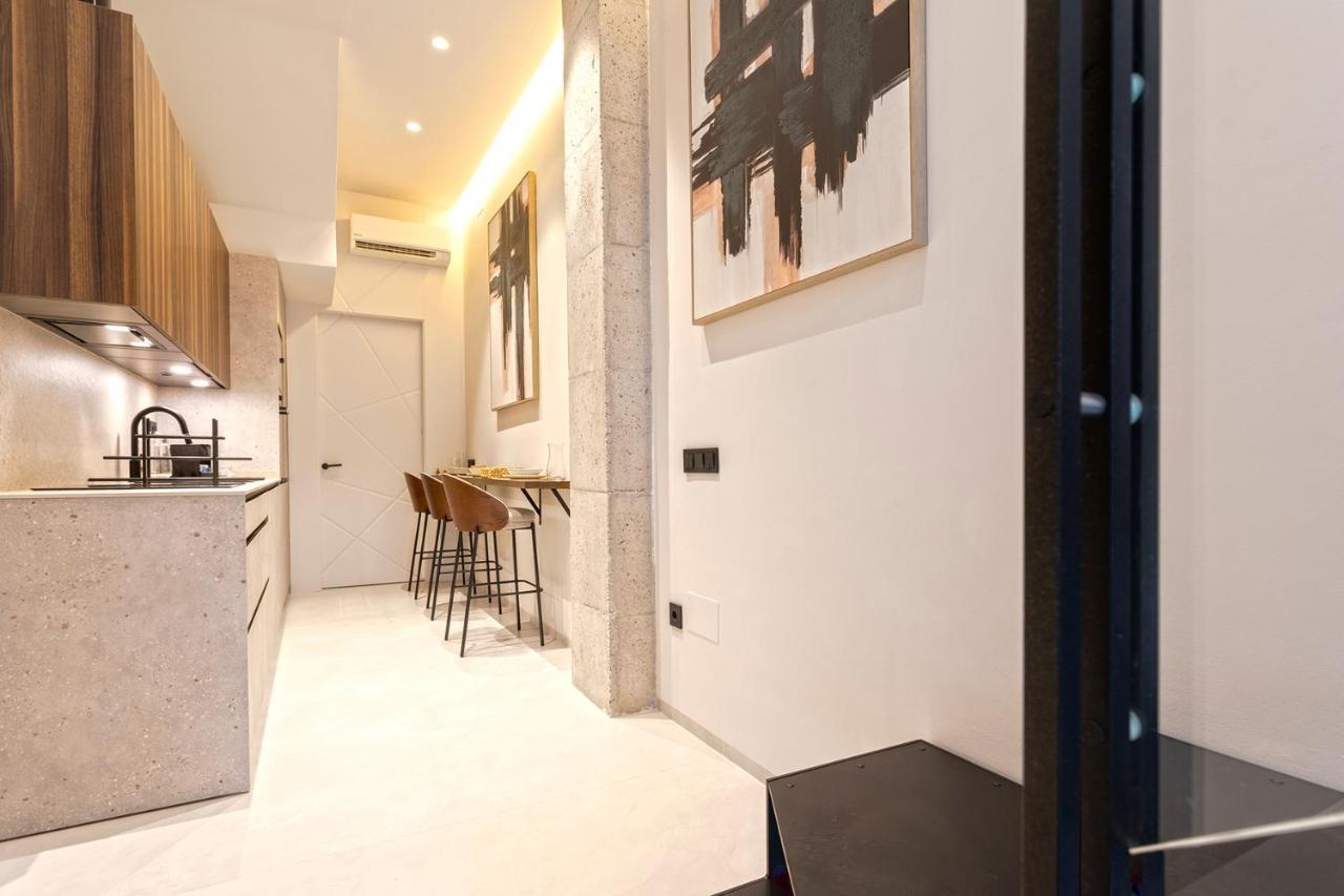 Magnificent Renovated 2Bd 2Bth Duplex With Backyard - City Centre Malaga Exterior photo